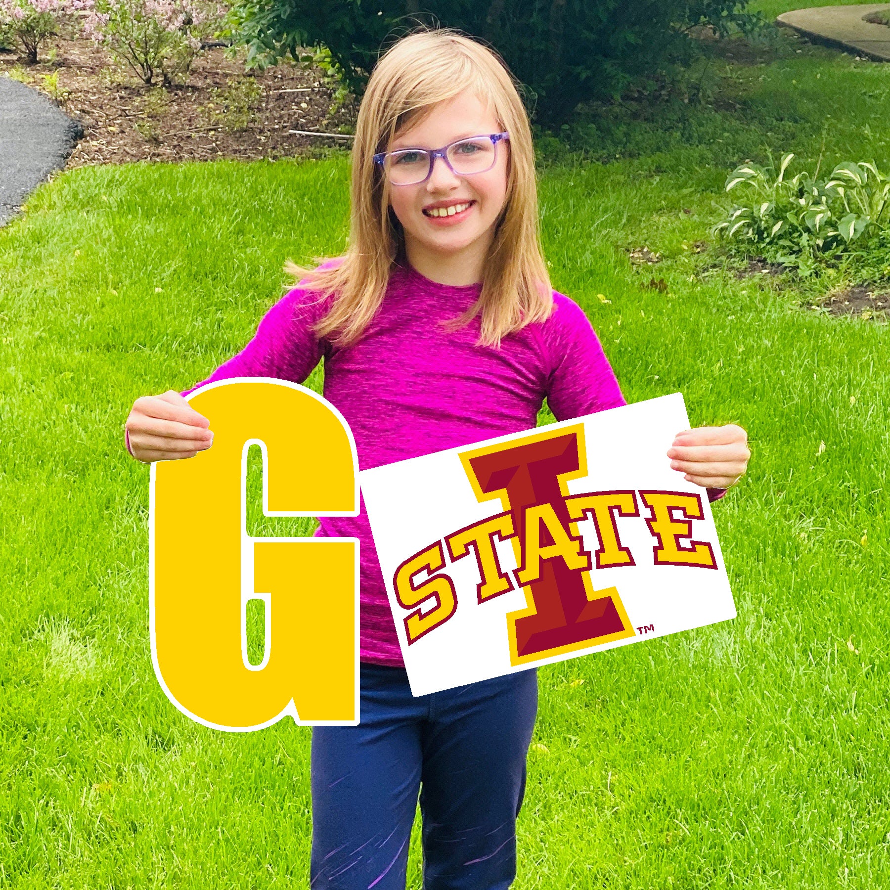 Iowa State Cyclones "2026 Logo Grad" Large Lawn Sign